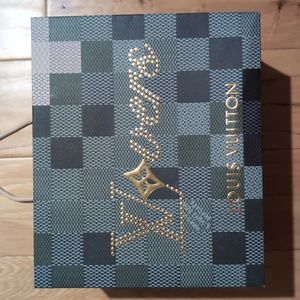 Pharrell x Louis Vuitton Lovers SS24 Shopping Bag